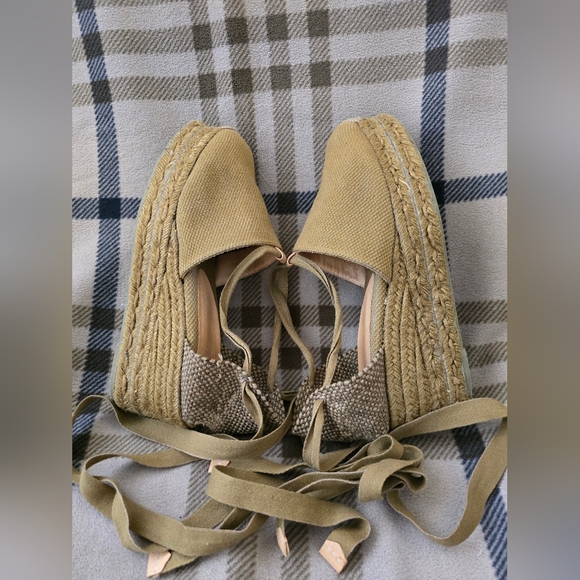 Castaner Campesina Espadrille - Picture 3 of 10